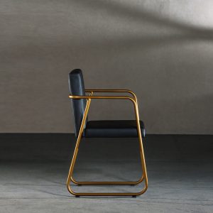 เก้าอี้ดีไซน์เก๋ ๆ Hausfur
